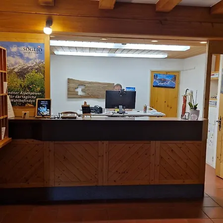 Chesa Bellaval, Haus La Vuolp 2-zimmerwohnung Διαμέρισμα *