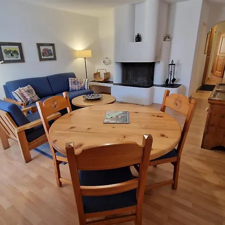 Chesa Bellaval, Haus La Vuolp 2-zimmerwohnung アパート *