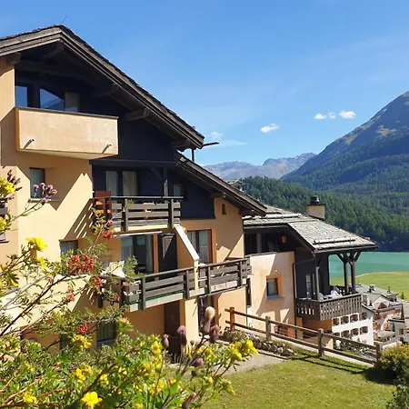 Appartamento Chesa Bellaval, Haus La Vuolp 2-zimmerwohnung *